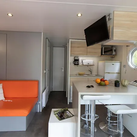 Robinson 4p 2bdrms Aircon Parque de Campismo *