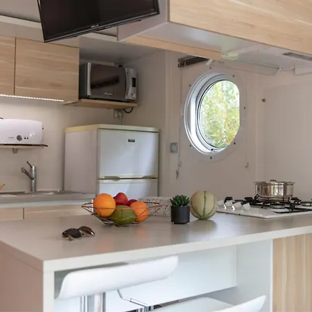 Robinson 4p 2bdrms Aircon Parque de Campismo *