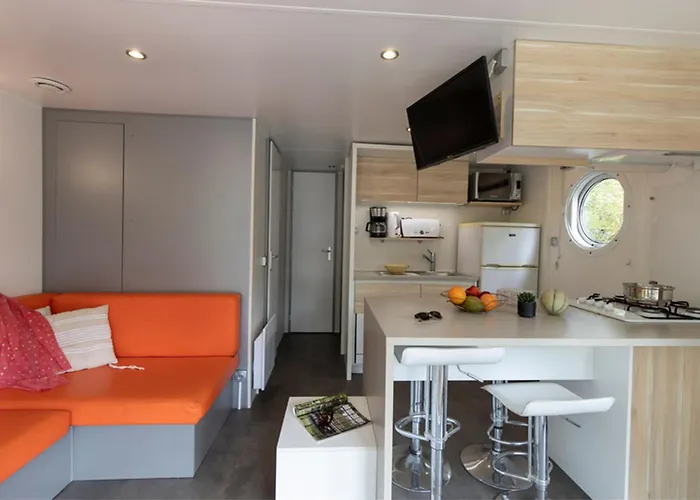 Robinson 4p 2bdrms Aircon Parque de Campismo *